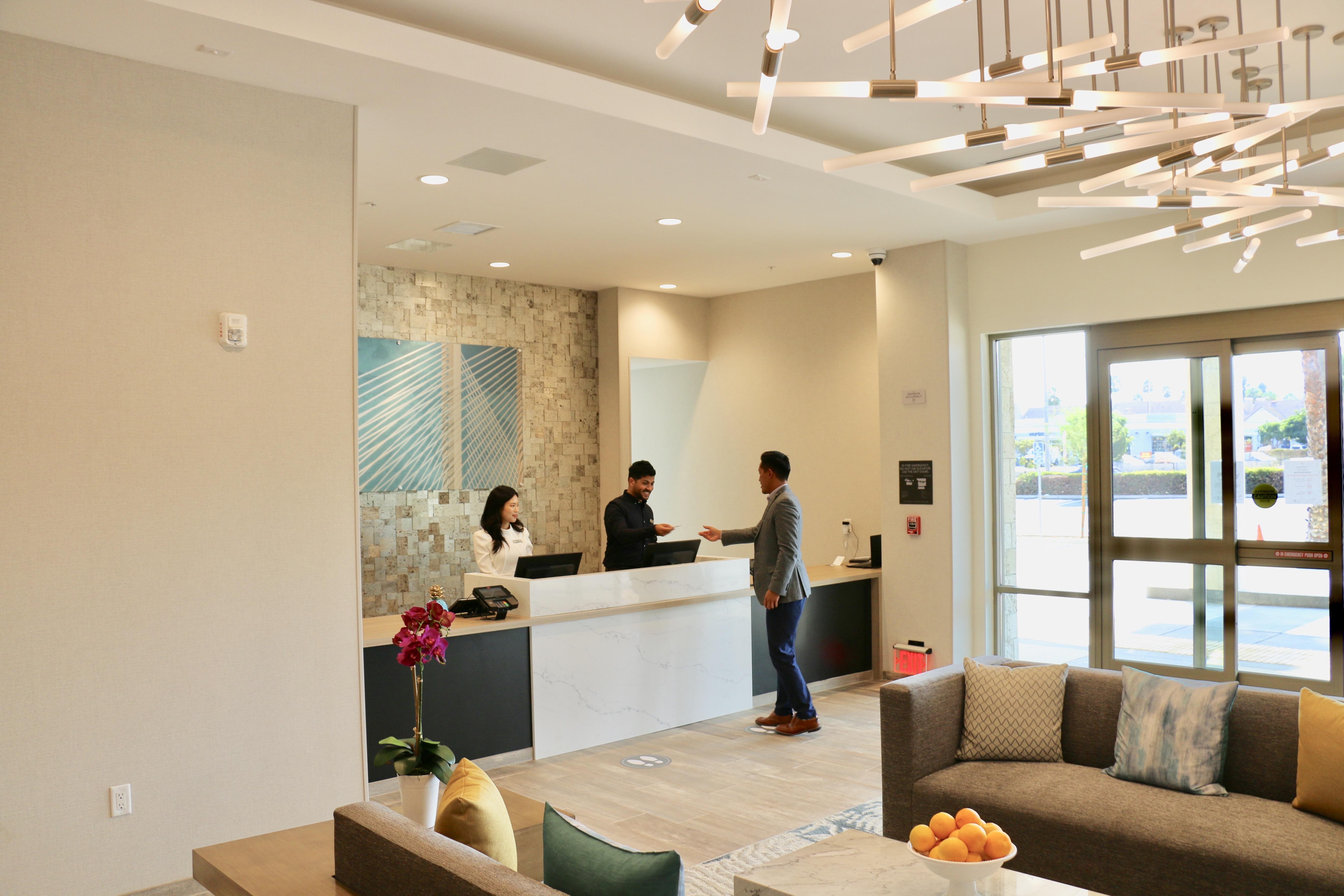 Staybridge Suites Long Beach Exteriör bild